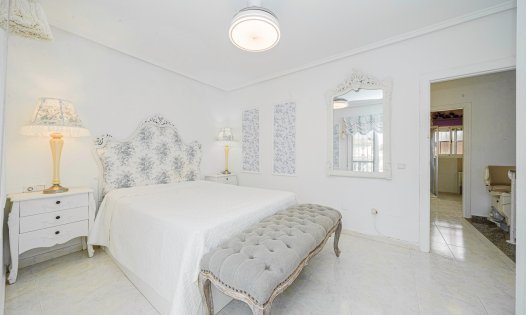 Resale - Terraced Houses -
Benijófar