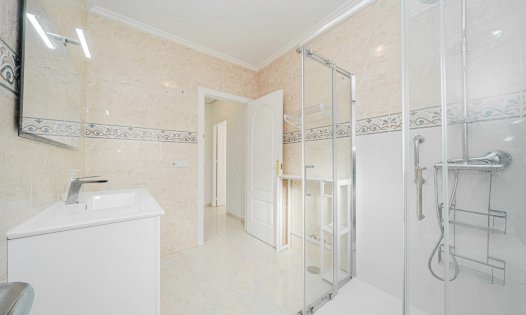 Resale - Terraced Houses -
Benijófar