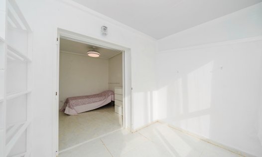 Resale - Terraced Houses -
Benijófar