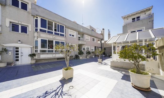 Återförsäljning - Radhus -
San Javier