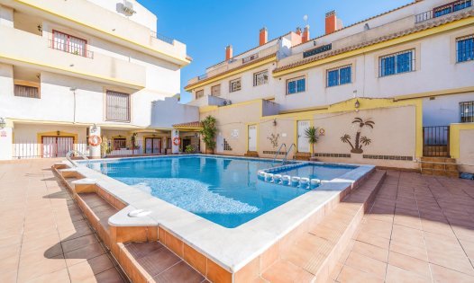 Återförsäljning - Radhus -
Orihuela Costa - La Zenia