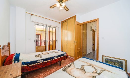 Återförsäljning - Radhus -
Orihuela Costa - La Zenia