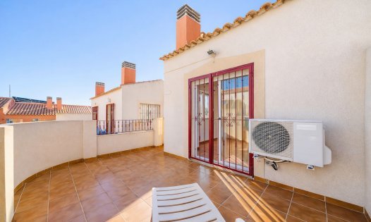 Återförsäljning - Radhus -
Orihuela Costa - La Zenia