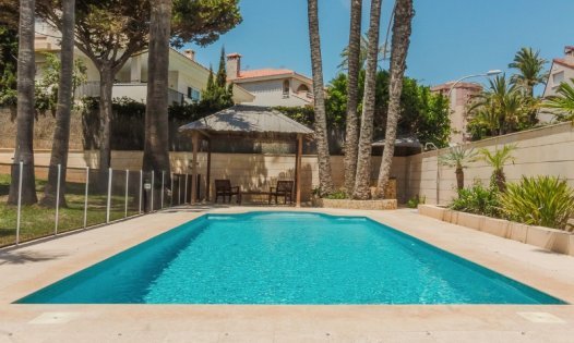 Resale - Luxury Villas -
Orihuela Costa - Dehesa de Campoamor