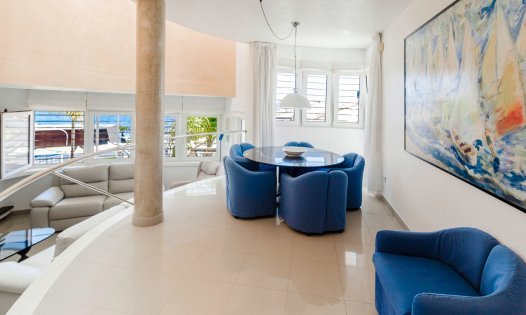 Resale - Luxury Villas -
Orihuela Costa - Dehesa de Campoamor