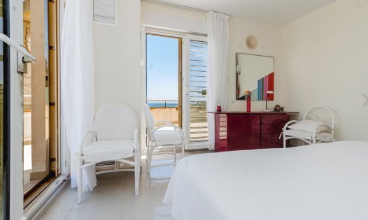 Resale - Luxury Villas -
Orihuela Costa - Dehesa de Campoamor