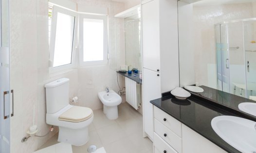 Resale - Luxury Villas -
Orihuela Costa - Dehesa de Campoamor