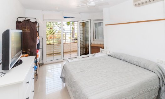 Resale - Luxury Villas -
Orihuela Costa - Dehesa de Campoamor