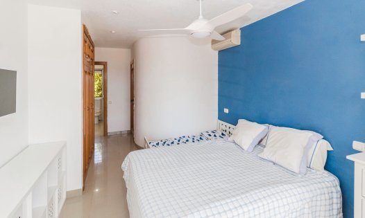 Resale - Luxury Villas -
Orihuela Costa - Dehesa de Campoamor