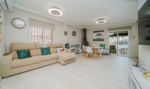 Herverkoop - Villa's -
Orihuela Costa - La Regia