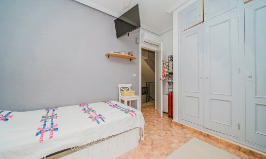 Herverkoop - Villa's -
Orihuela Costa - La Regia