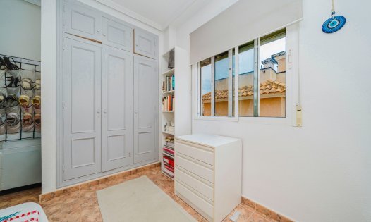 Herverkoop - Villa's -
Orihuela Costa - La Regia