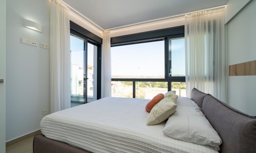 Resale - Villas -
Orihuela Costa