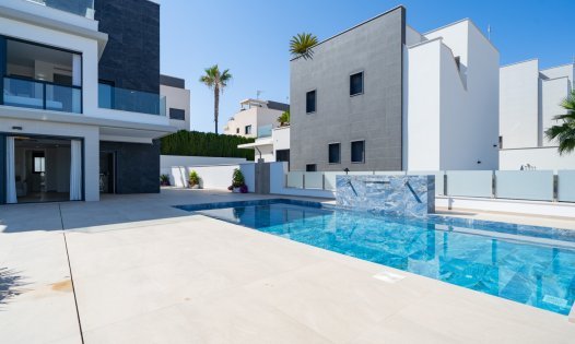 Resale - Villas -
Orihuela Costa