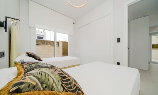 Revente - Villas -
Los Montesinos