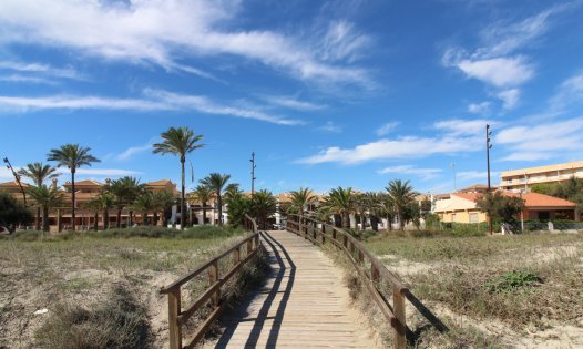 Återförsäljning - Bungalows -
Pilar de la Horadada - Torre de la Horadada