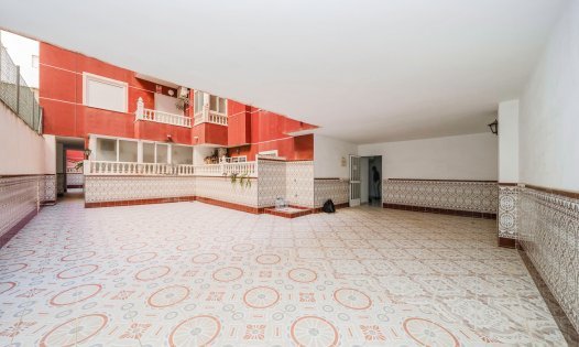 Resale - Apartments -
Torrevieja - Centro - Torrevieja