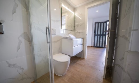 Segunda mano - Casas Adosadas -
Algorfa