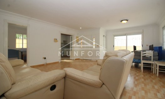 Resale - Villas -
Torrevieja