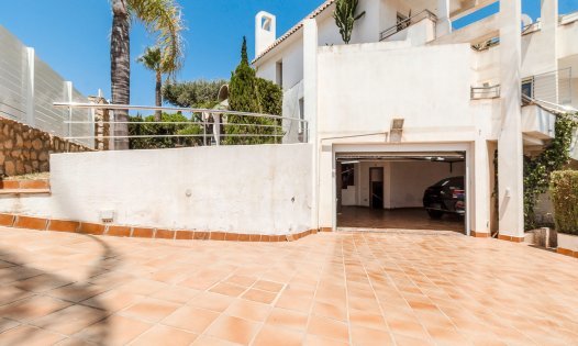Resale - Luxury Villas -
Orihuela Costa - Dehesa de Campoamor