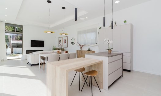 Resale - Luxury Villas -
Pilar de la Horadada - Pinar de Campoverde