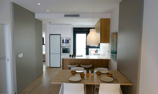 Segunda mano - Bungalows -
Pilar de la Horadada