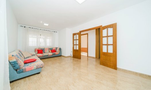 Herverkoop - Rijtjeshuizen -
Balsicas