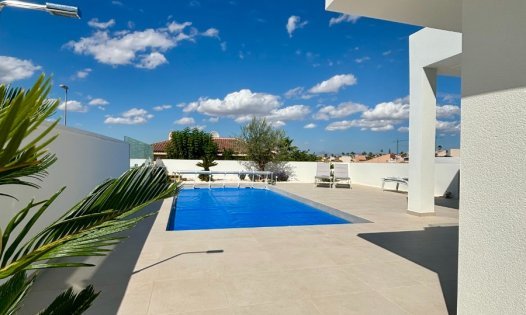 Återförsäljning - Villor -
Benijófar