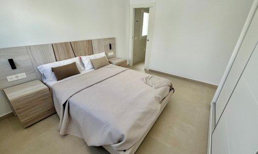 Återförsäljning - Villor -
Rojales