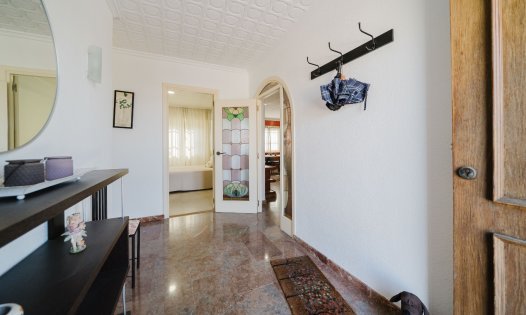 Resale - Country Houses -
ALICANTE - Alicante