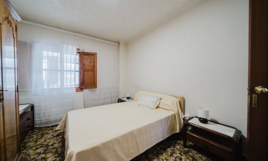 Resale - Country Houses -
ALICANTE - Alicante