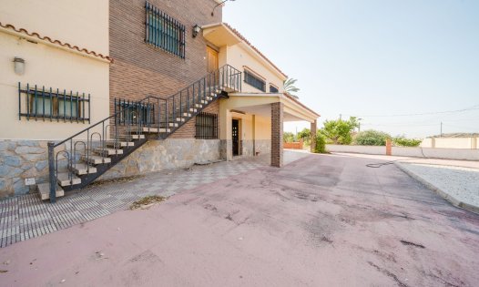 Resale - Country Houses -
ALICANTE - Alicante