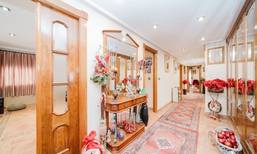 Resale - Villas -
Guardamar del Segura
