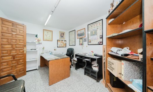 Resale - Villas -
Guardamar del Segura