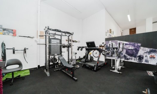 Resale - Villas -
Guardamar del Segura