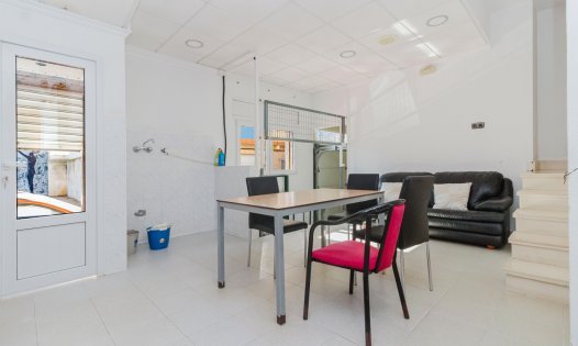 Återförsäljning - Radhus -
Alcázares, Los