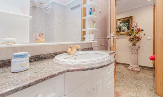 Återförsäljning - Radhus -
Alcázares, Los