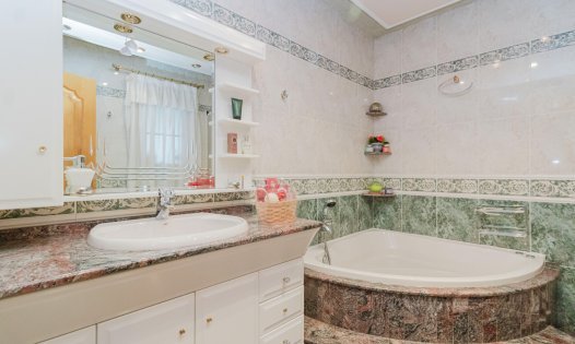 Återförsäljning - Radhus -
Alcázares, Los