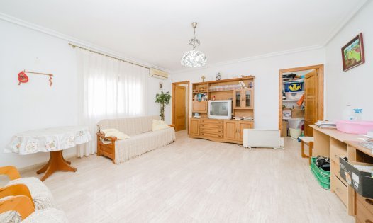 Segunda mano - Bungalows -
Pilar de la Horadada