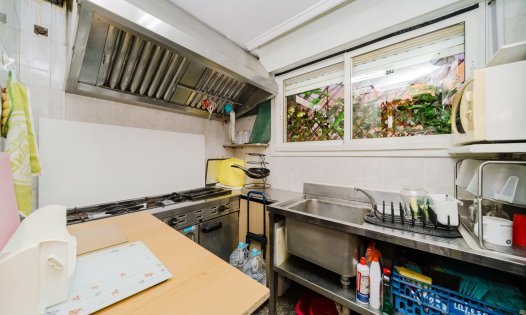 Segunda mano - Locales comerciales -
Torrevieja - Centro - Torrevieja