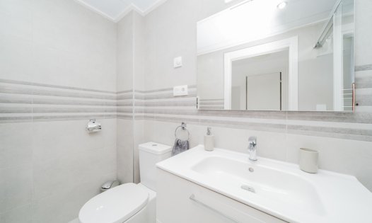 Resale - Apartments -
Orihuela Costa - Villamartín