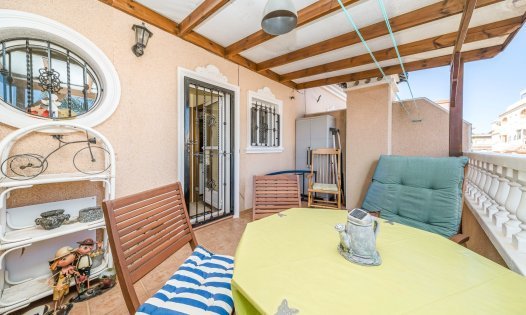 Återförsäljning - Radhus -
Orihuela Costa - Villamartin