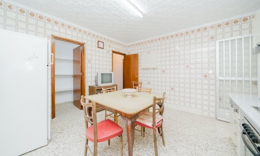 Segunda mano - Casas Adosadas -
Pilar de la Horadada
