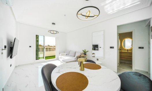 Revente - Penthouses -
Orihuela Costa - ZENIAMAR