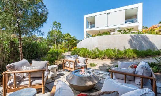 Resale - Luxury Villas -
Orihuela Costa - Las Colinas Golf