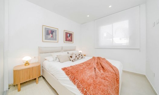 Segunda mano - Casas Adosadas -
Pilar de la Horadada