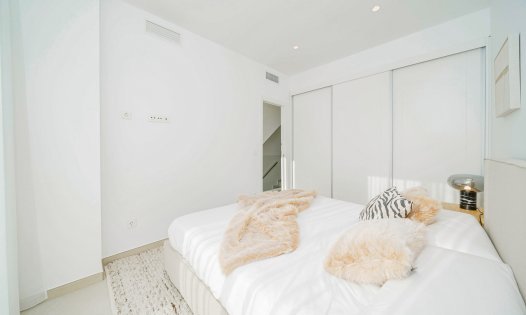 Segunda mano - Casas Adosadas -
Pilar de la Horadada