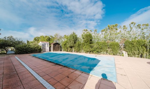 Återförsäljning - Hus på landet -
Guardamar del Segura