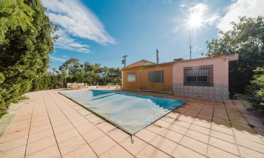 Återförsäljning - Hus på landet -
Guardamar del Segura