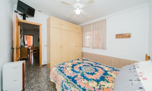 Återförsäljning - Hus på landet -
Guardamar del Segura